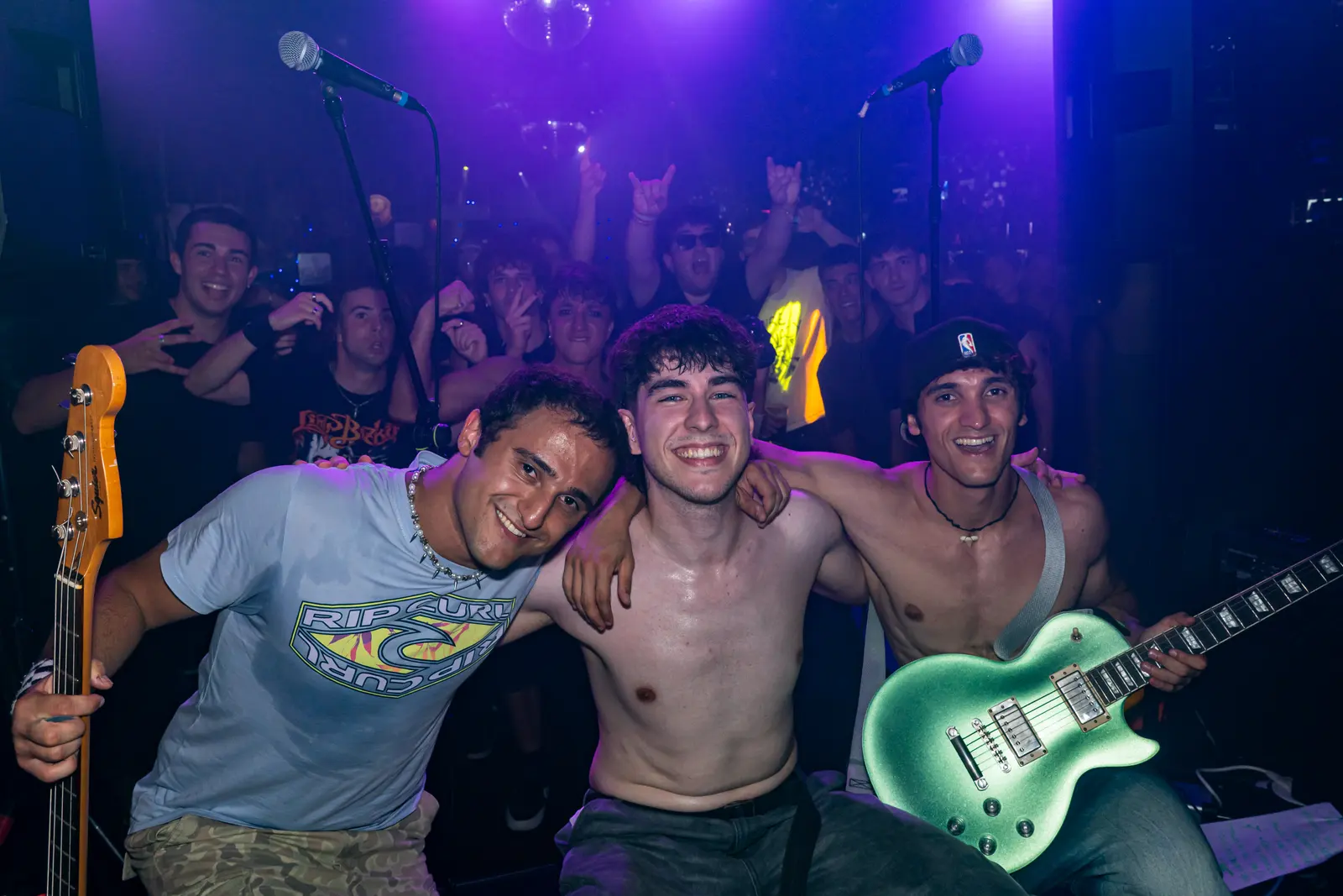gracias x nada en directo en el Ocean Rock Bar de Vigo, agosto de 2026